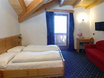 Hotel Scoiattolo Tesero