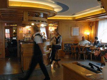 Hotel Scoiattolo Tesero